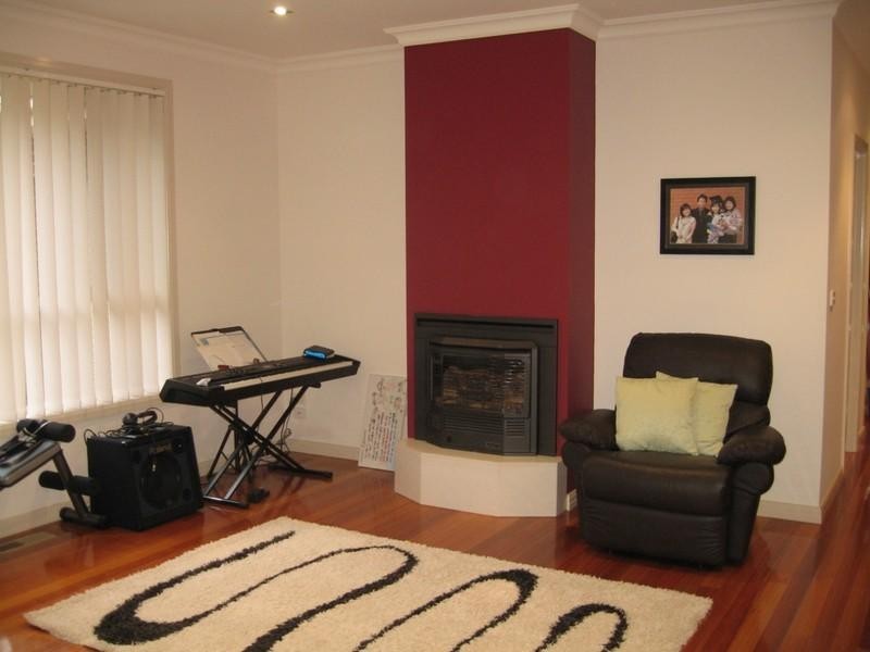 1/11 Oberon Avenue, Oakleigh East VIC 3166