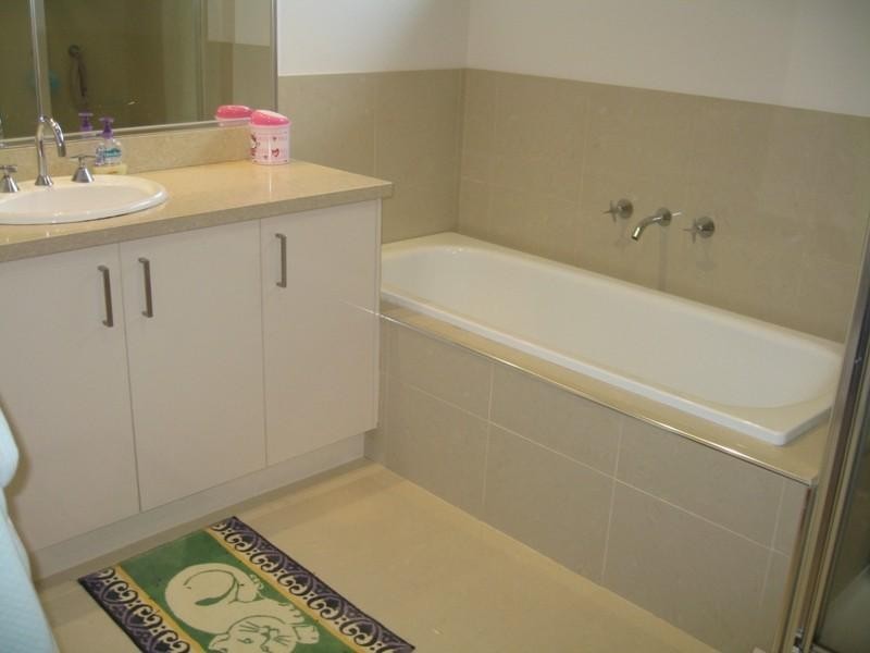 1/11 Oberon Avenue, Oakleigh East VIC 3166