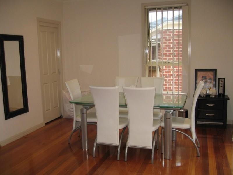 1/11 Oberon Avenue, Oakleigh East VIC 3166