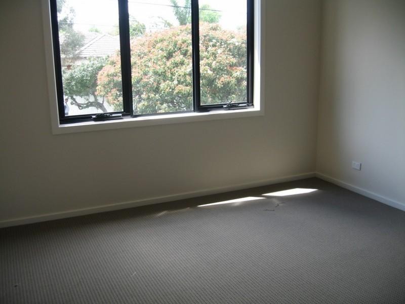 1/27-29 Colin Road, Oakleigh South VIC 3167