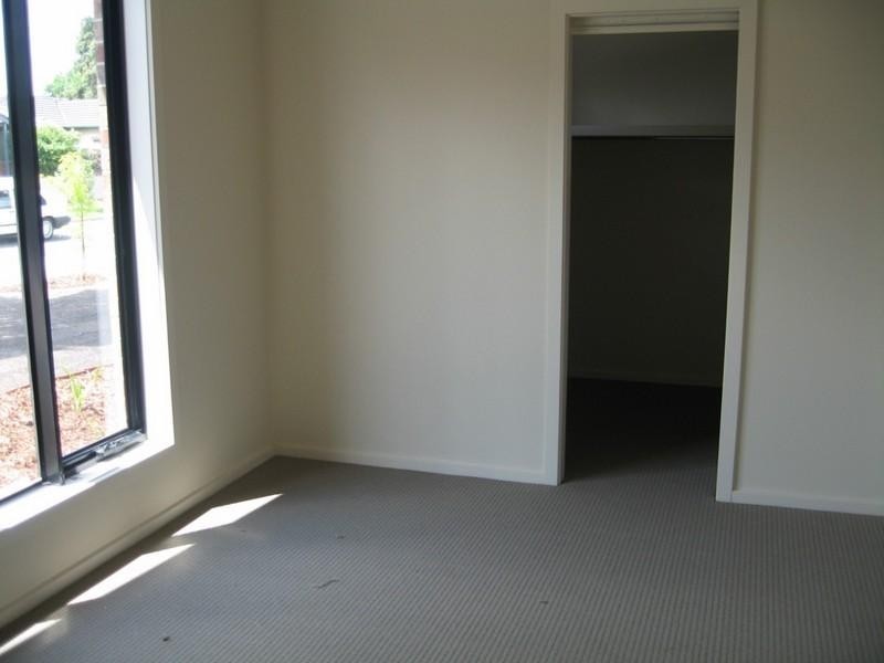 3/27-29 Colin Road, Oakleigh South VIC 3167