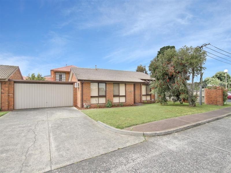 1/104 Springs Road, Clayton South VIC 3169