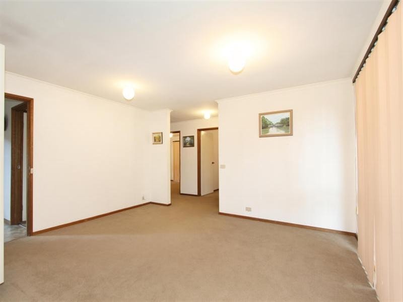 1/104 Springs Road, Clayton South VIC 3169