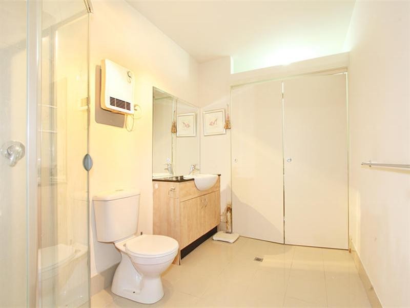 6/82-86 Atherton Road, Oakleigh VIC 3166