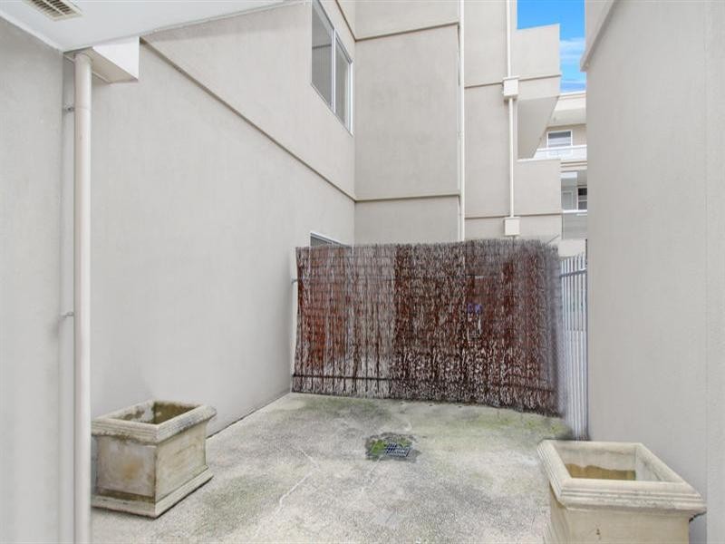 6/82-86 Atherton Road, Oakleigh VIC 3166