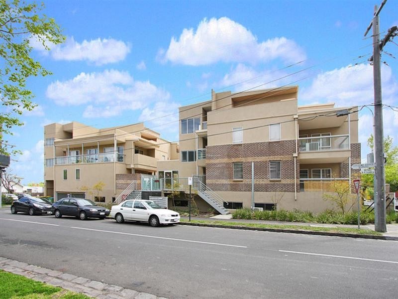 17/82-86 Atherton Road, Oakleigh VIC 3166