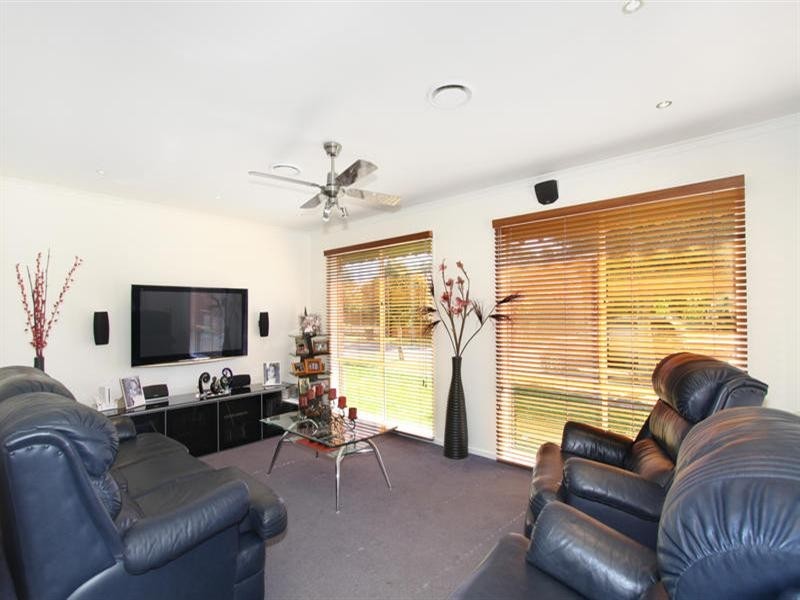 12 Baradine Street, Chadstone VIC 3148