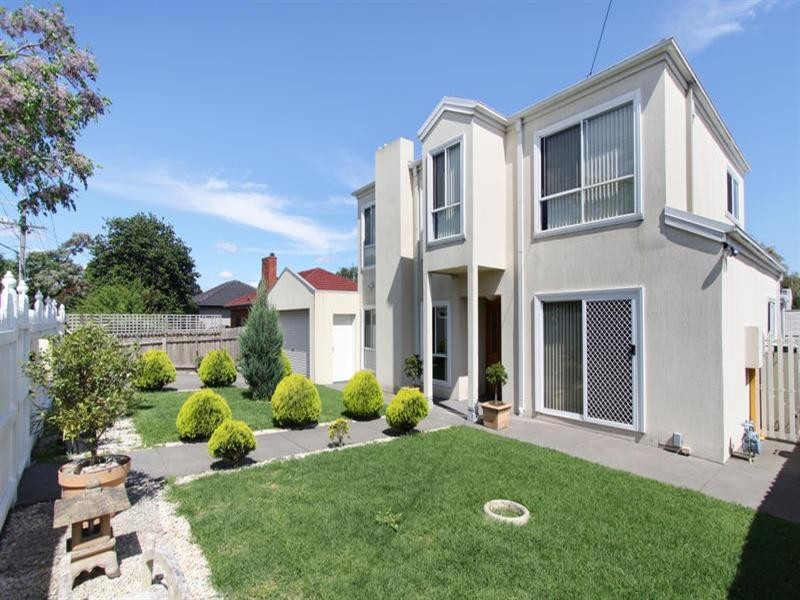 2 Bond Street, Clayton South VIC 3169