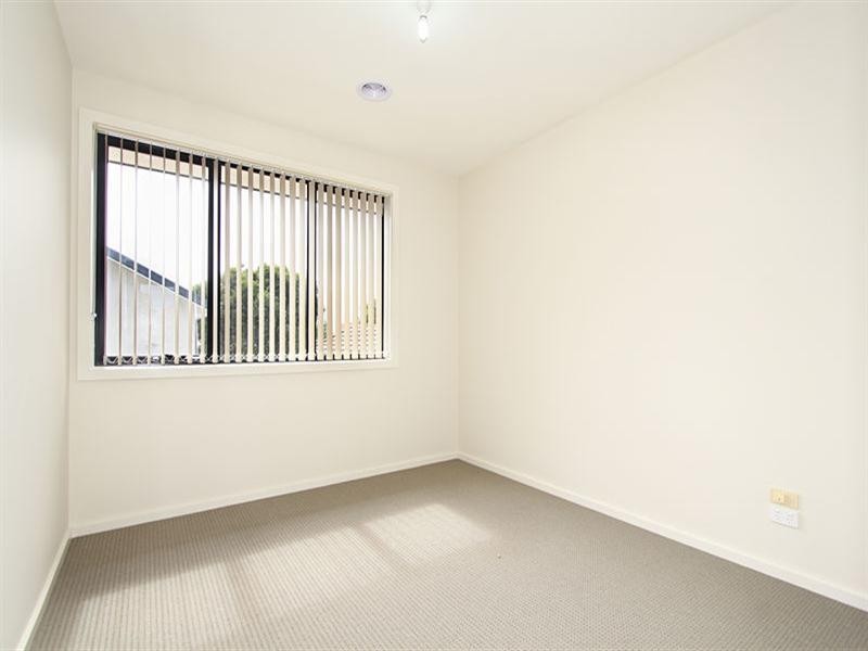 1/27-29 Colin Road, Oakleigh South VIC 3167