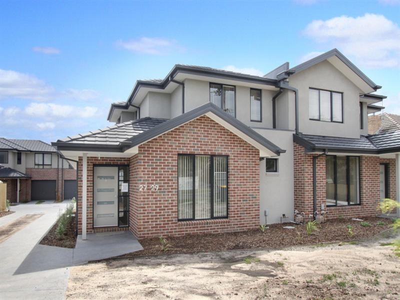 2/27-29 Colin Road, Oakleigh South VIC 3167