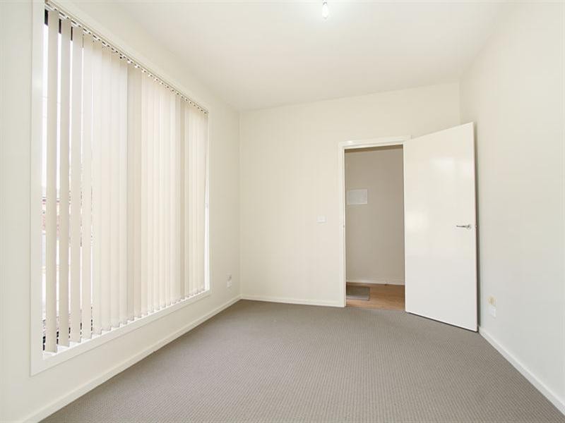 2/27-29 Colin Road, Oakleigh South VIC 3167