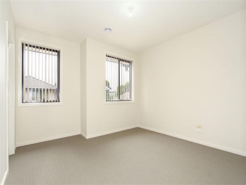 2/27-29 Colin Road, Oakleigh South VIC 3167