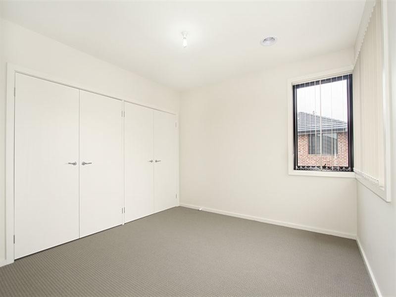 8/27-29 Colin Road, Oakleigh South VIC 3167