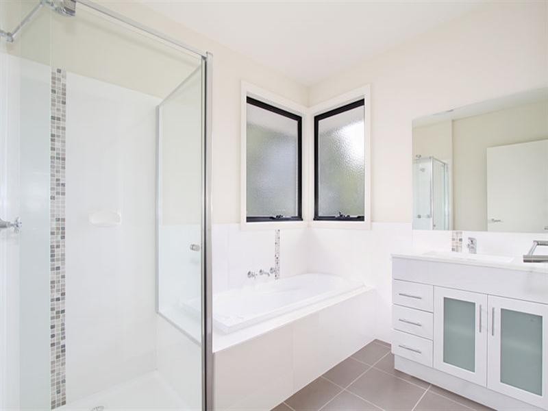 8/27-29 Colin Road, Oakleigh South VIC 3167