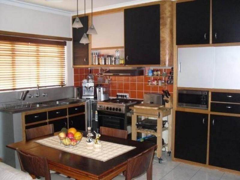 182a Warrigal Road, Oakleigh VIC 3166