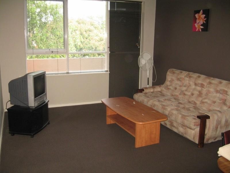 4/5 Greville Street, Oakleigh East VIC 3166