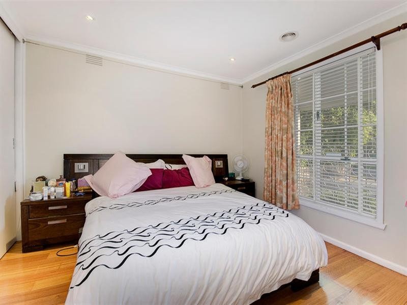 2/6 Reid Street, Oakleigh South VIC 3167