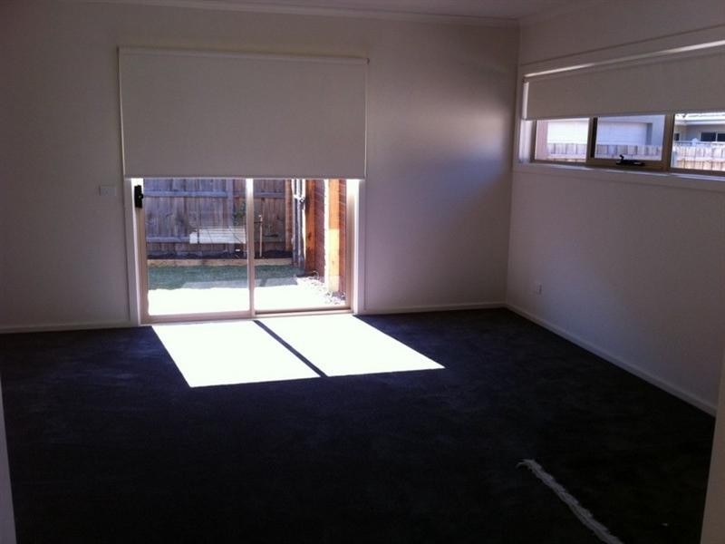 2/4 Delia Street, Oakleigh South VIC 3167