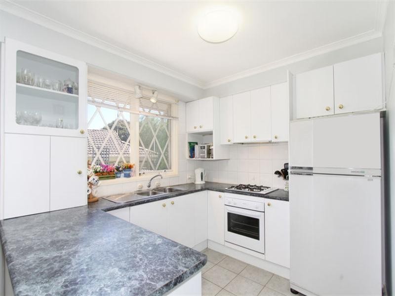 53 Watsons Road, Glen Waverley VIC 3150