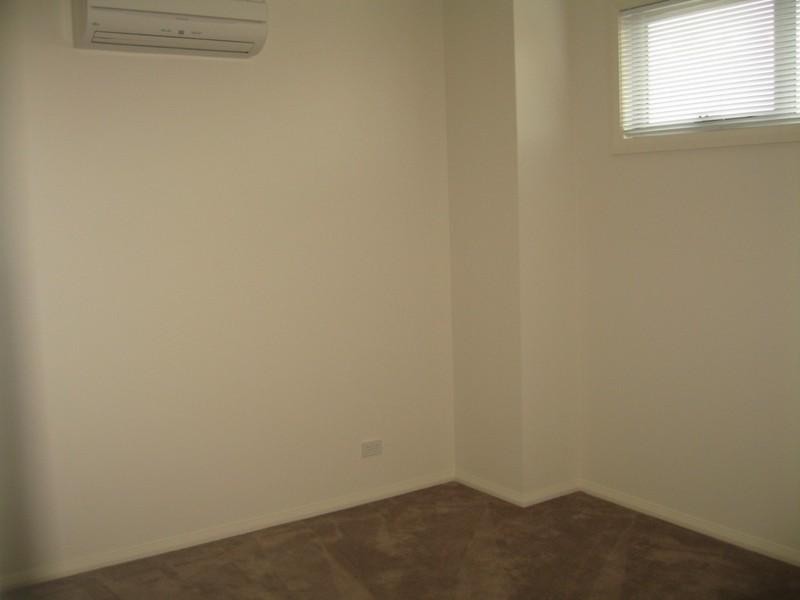 1/73 Harlington Street, Clayton VIC 3168