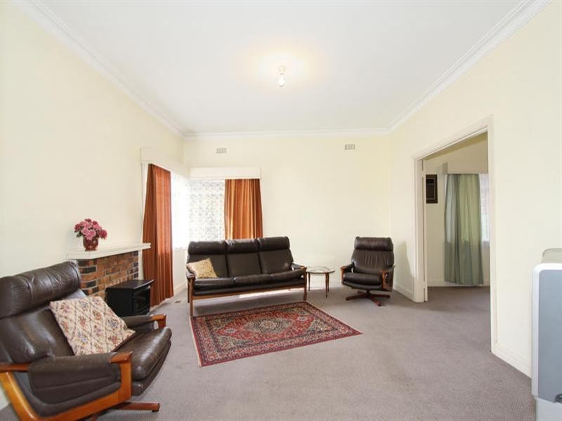 158 Warrigal Road, Oakleigh VIC 3166