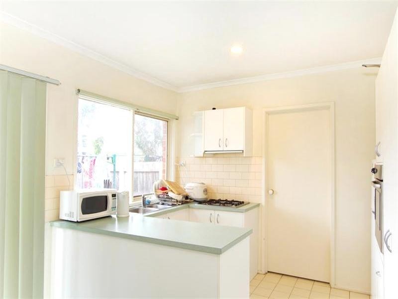 8 Kings Court, Oakleigh East VIC 3166