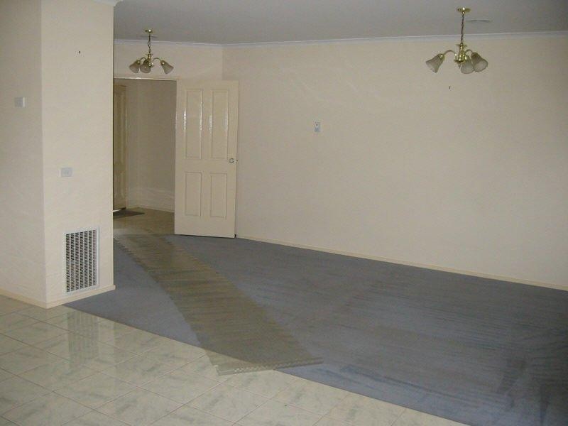 2/84 Orange Street, Bentleigh East VIC 3165