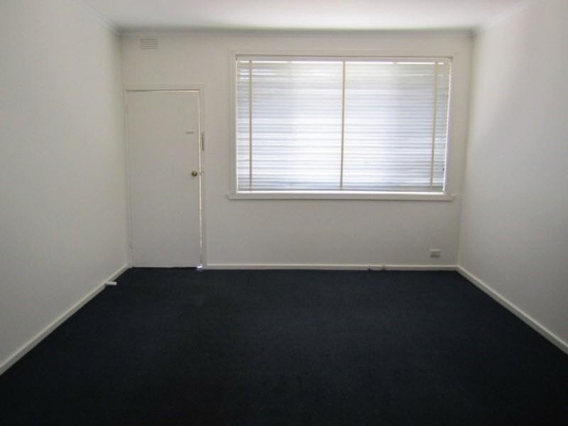 1/32 Browning Avenue, Clayton VIC 3168