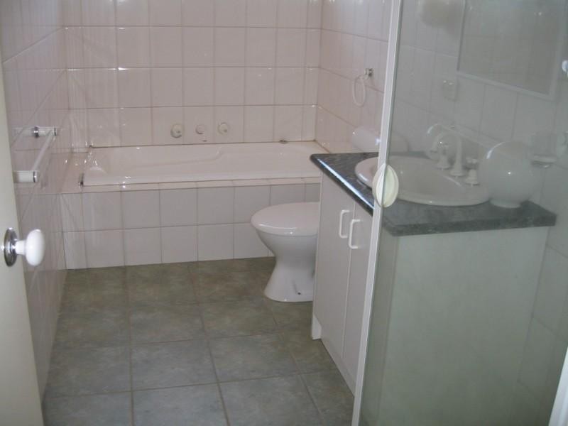 4/5 Rae Street, Chadstone VIC 3148