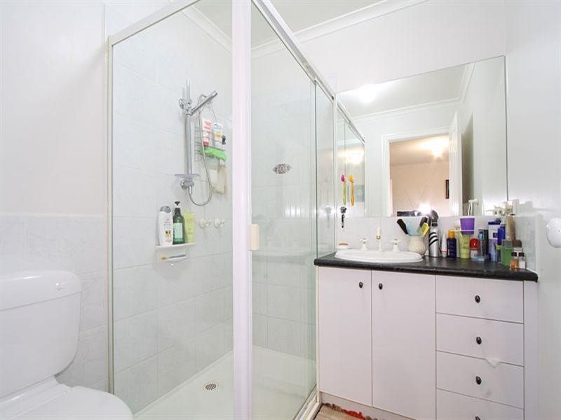 4/21-23 Robinson Street, Clayton VIC 3168