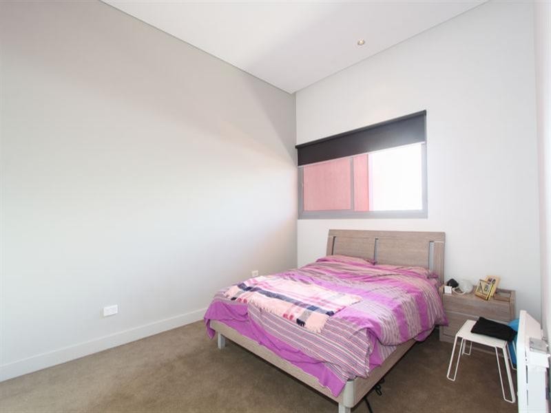 220/9 The Arcade, Docklands VIC 3008