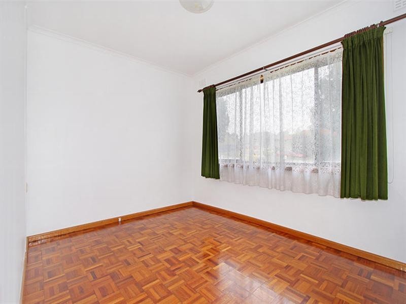 5 Arunta Crescent, Clarinda VIC 3169