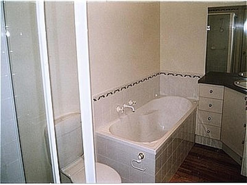 3/49-51 Portman Street, Oakleigh VIC 3166