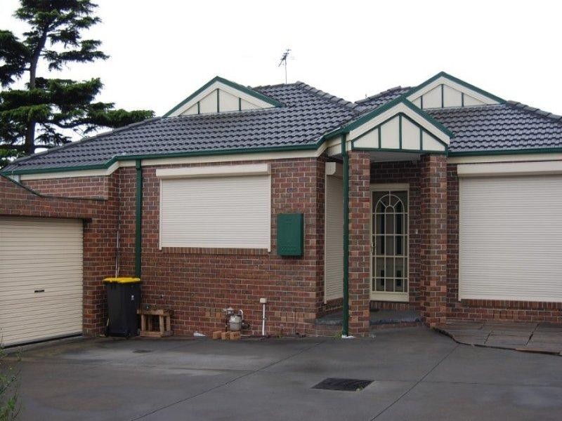 2/32 Nonna Street, Oakleigh East VIC 3166