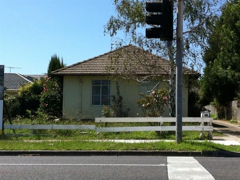 111 Waverley Road, Chadstone VIC 3148