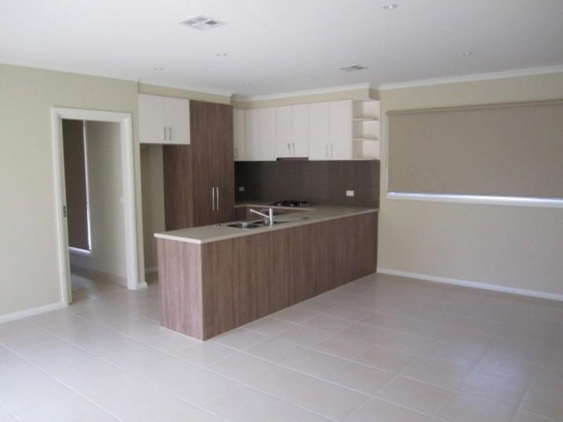 1/30 Andrew Street, Oakleigh VIC 3166