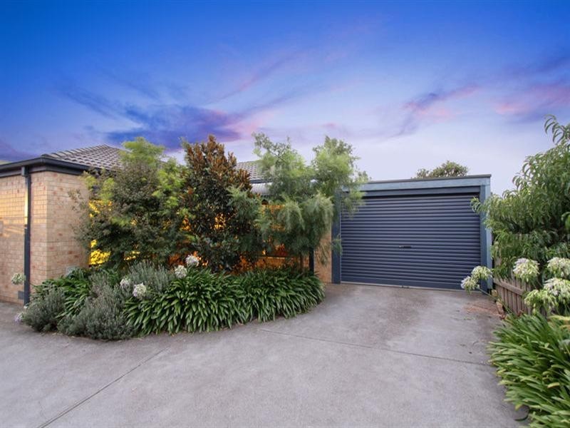 2/1043 North Road, Hughesdale VIC 3166