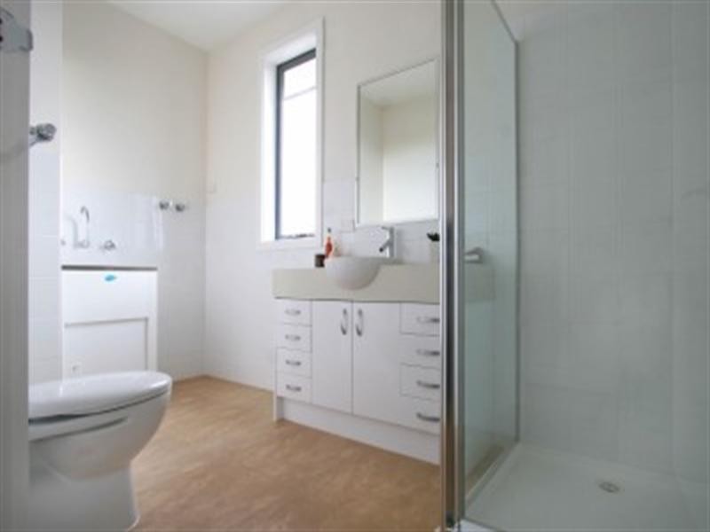 6/2-4 Newton Street, Chadstone VIC 3148