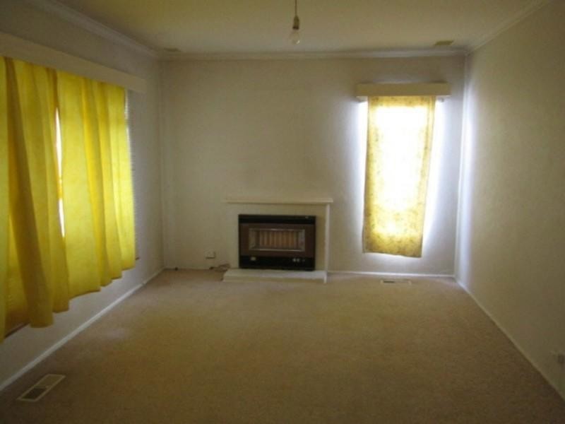 1/4 Inga Court, Chadstone VIC 3148