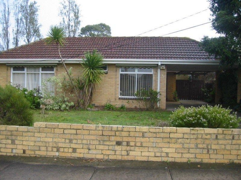 35 Glencairn Street, Mulgrave VIC 3170