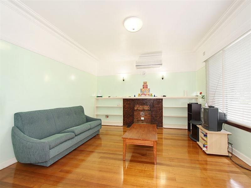 1/83 Carinish Road, Clayton VIC 3168