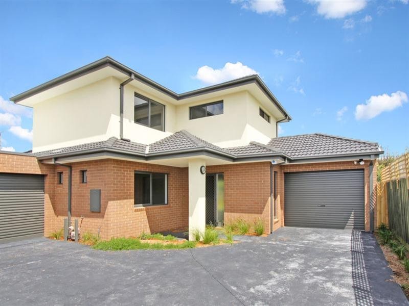 2/33 Renver Road, Clayton VIC 3168