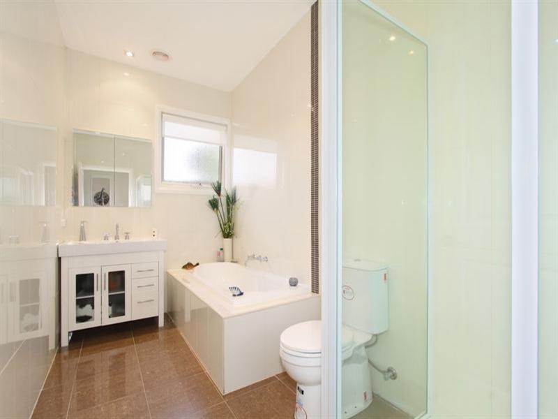 61b Alice Street, Clayton VIC 3168