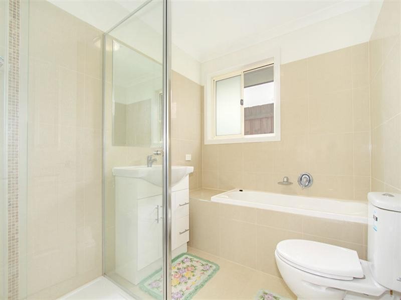 2/83 Carinish Road, Clayton VIC 3168