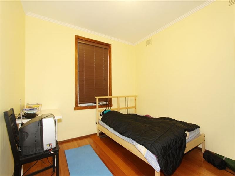 5 Jaguar Drive, Clayton VIC 3168