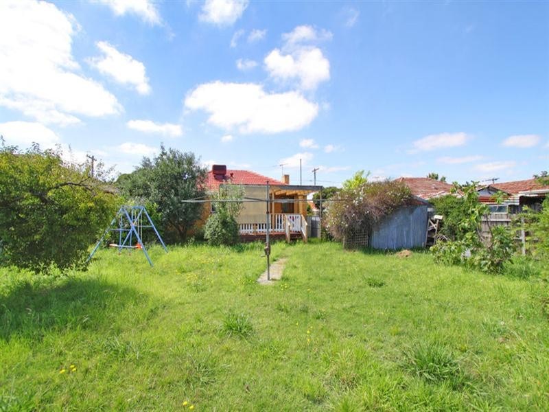 5 Jaguar Drive, Clayton VIC 3168