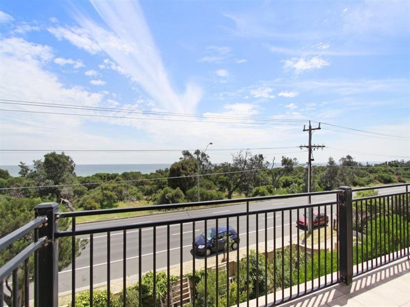 3/46-47 Nepean Highway, Seaford VIC 3198