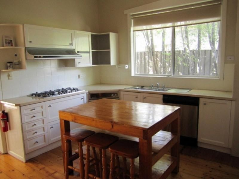 8 Kirkham Road, Murrumbeena VIC 3163