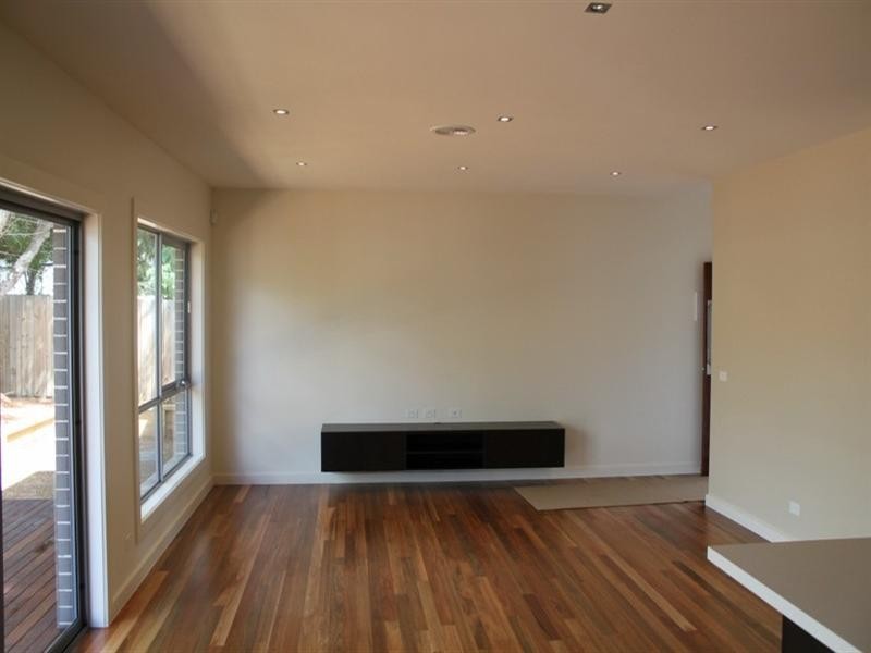 2/20 Nyanda Court, Croydon VIC 3136