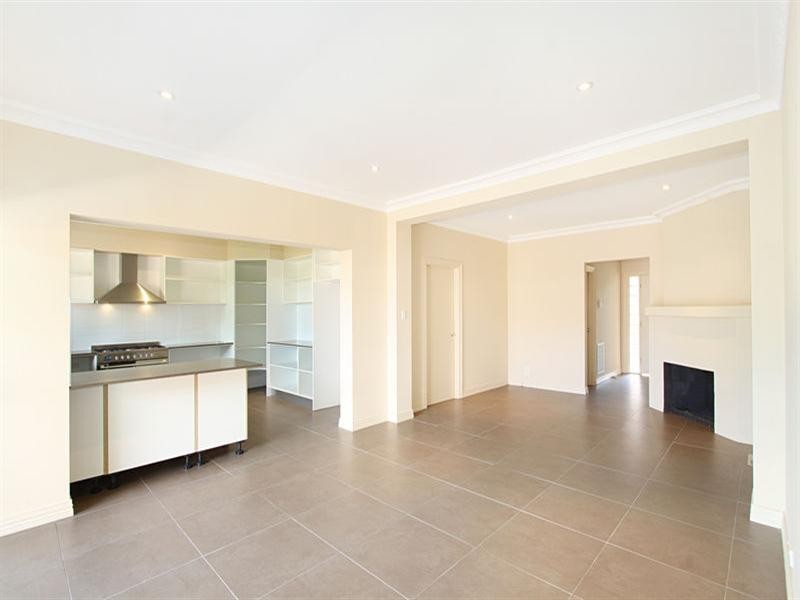 1/50 Edinburgh Street, Clayton VIC 3168